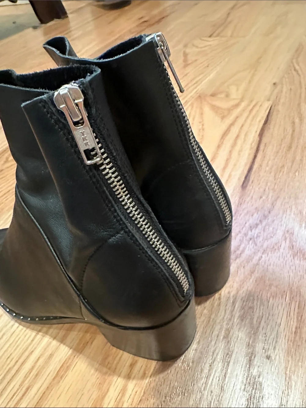 Treasure & Bond Black Pointed Toe Ankle Booties with Block Heel